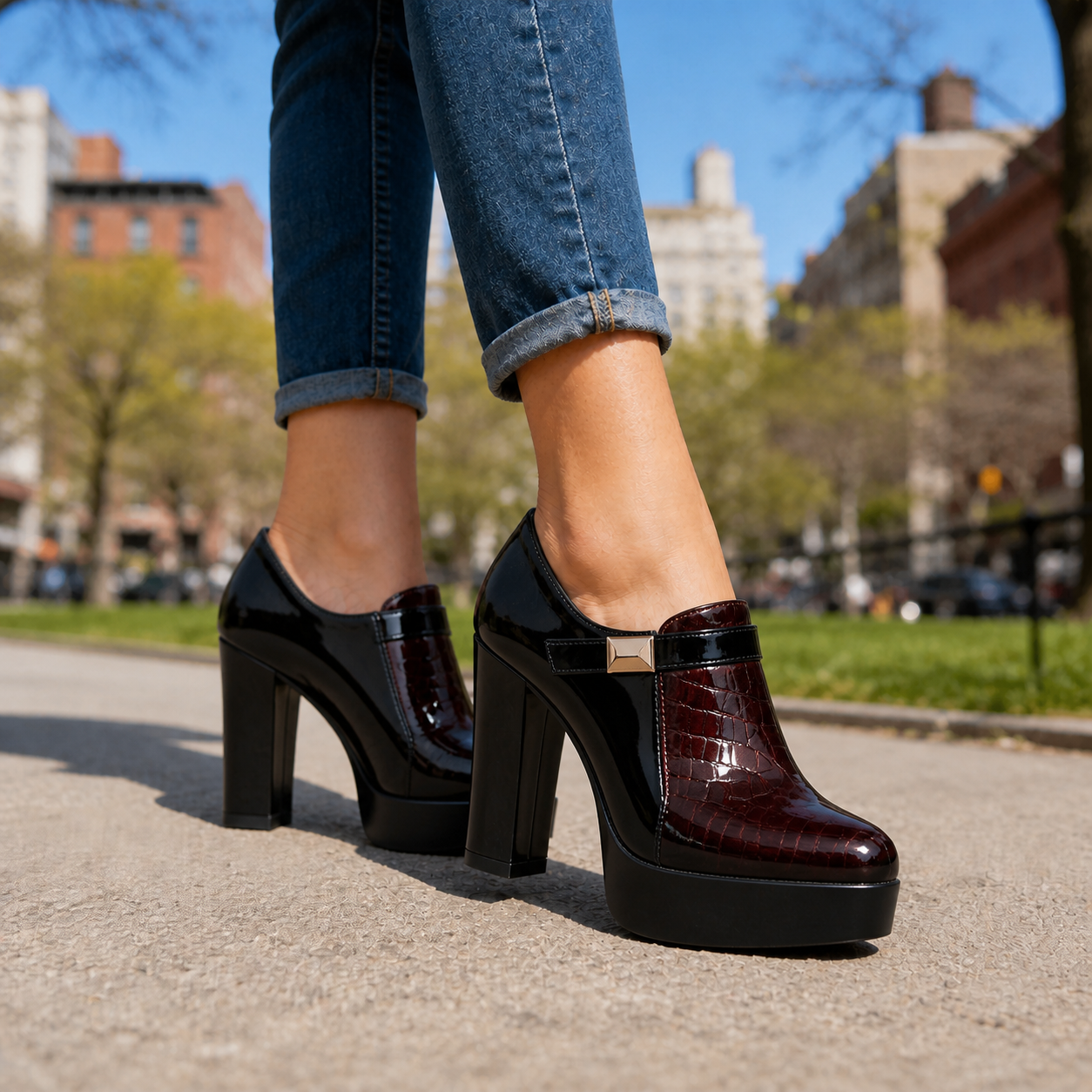 Noire Croc Platform Pumps
